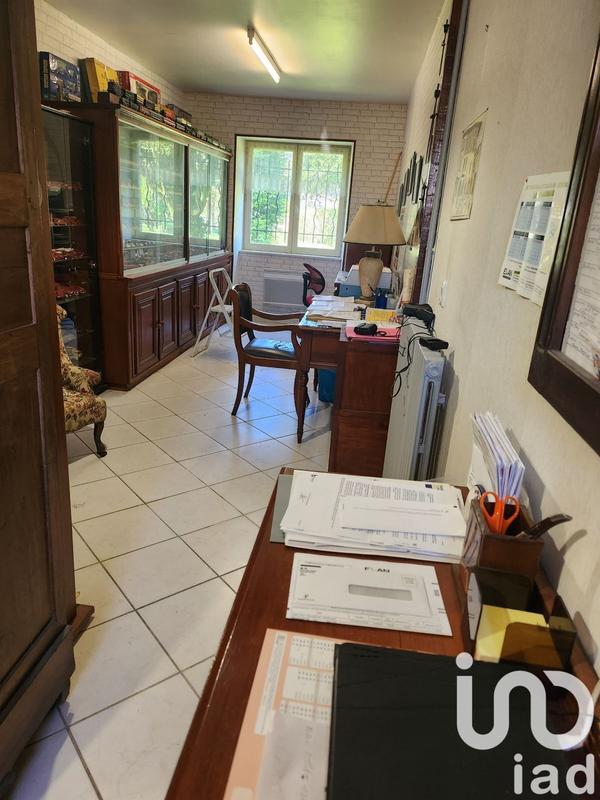 Maison - 203 m² - 6 pièces