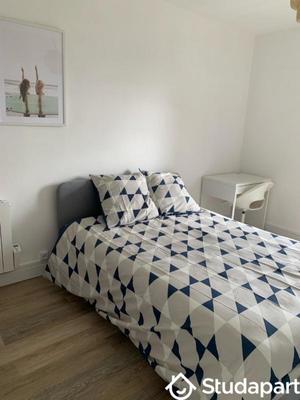 Chambre - 12 m² - 1 pièce