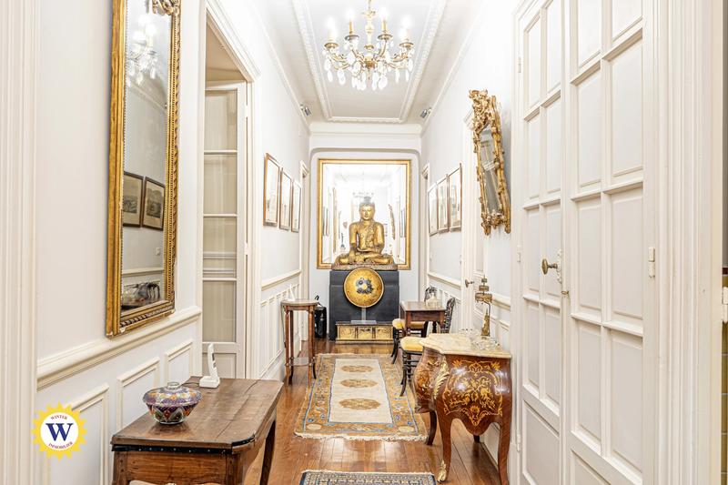 Appartement - 132 m² - 5 pièces