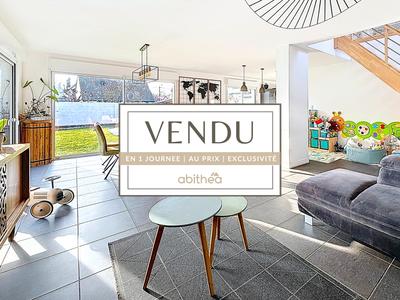 Maison - 144 m² - 5 pièces