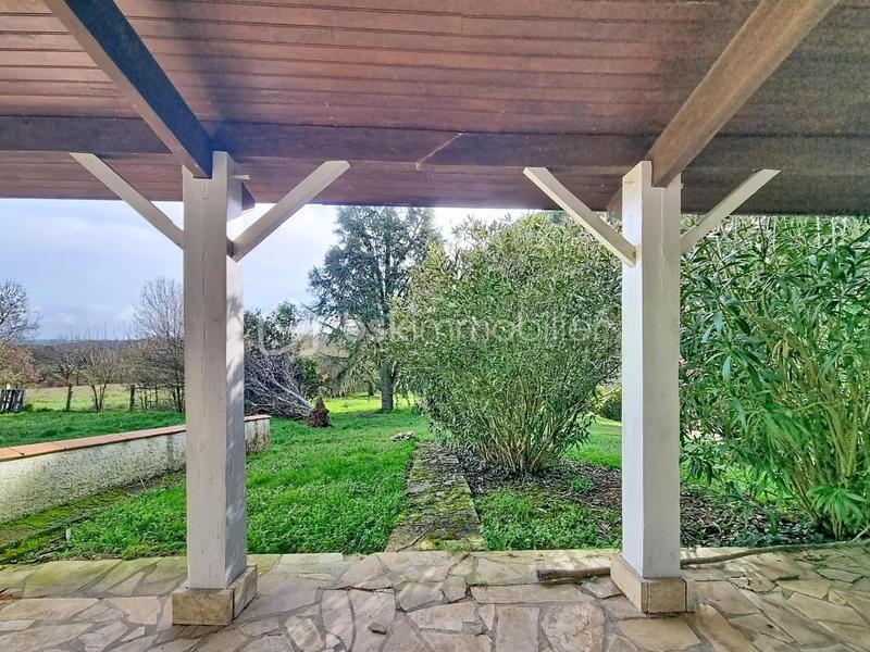 Maison traditionnelle - 108 m² - 6 pièces