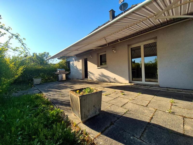 Maison - 140 m² - 5 pièces