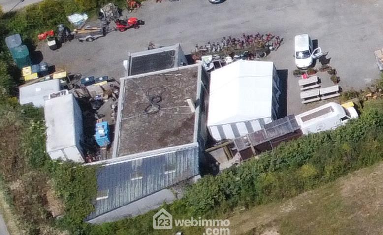 Maison - 100 m² - 30 pièces