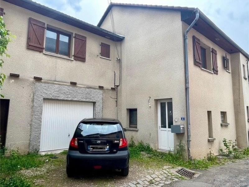 Maison - 300 m² - 6 pièces