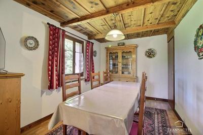 Châlet - 191 m² - 7 pièces