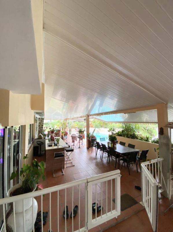 Villa - 211 m² - 5 pièces