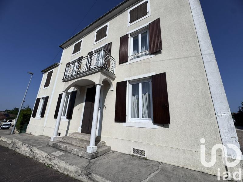 Maison - 171 m² - 8 pièces