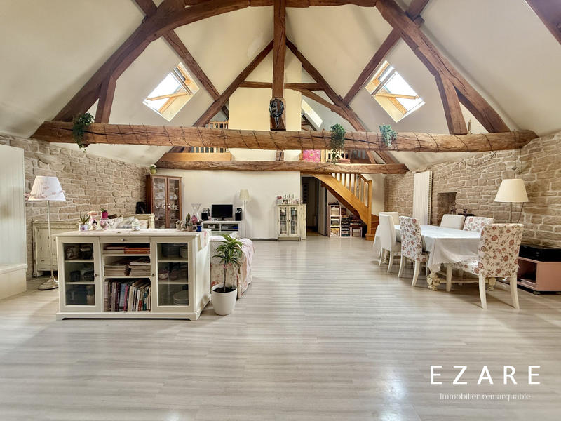 Appartement - 194 m² - 7 pièces