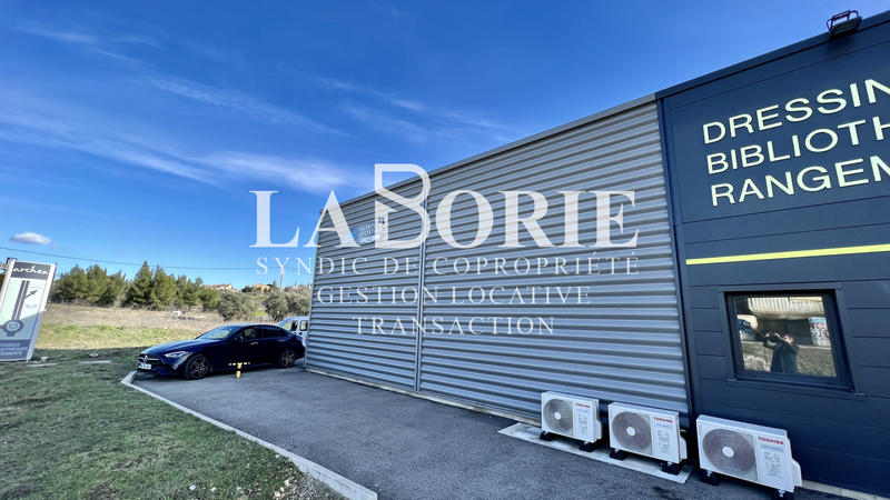 Local commercial - 100 m²