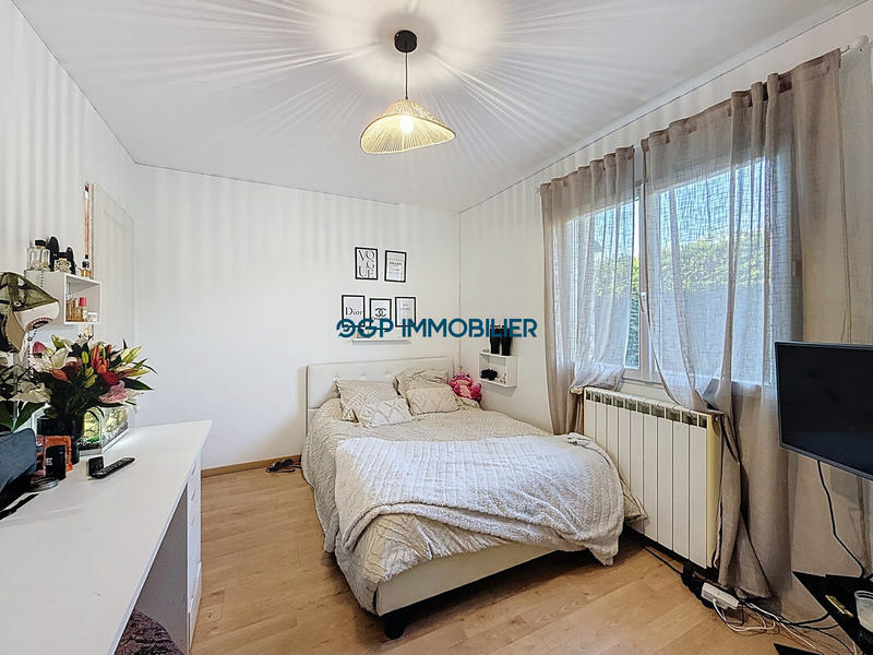 Maison - 145 m² - 5 pièces