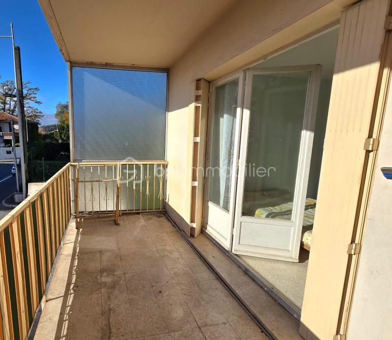 Appartement - 75 m² - 3 pièces