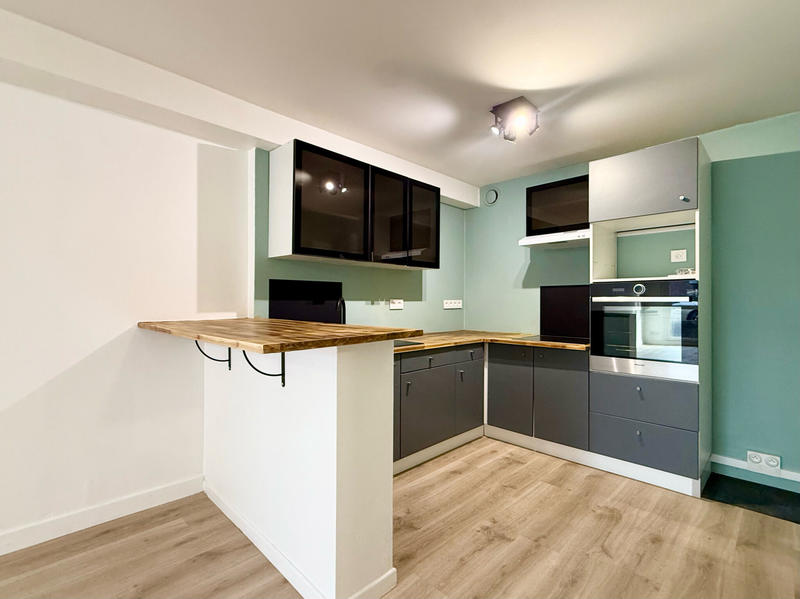 Appartement - 67 m² - 1 pièce