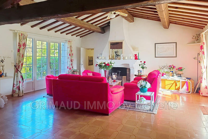 Maison - 170 m² - 6 pièces