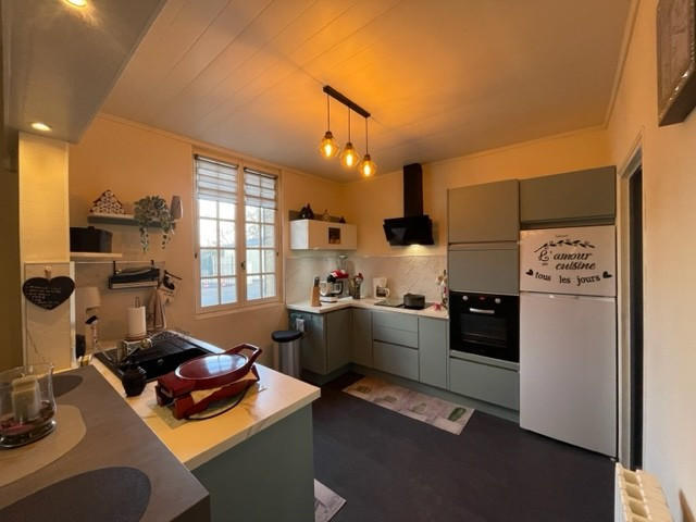 Maison - 110 m² - 6 pièces