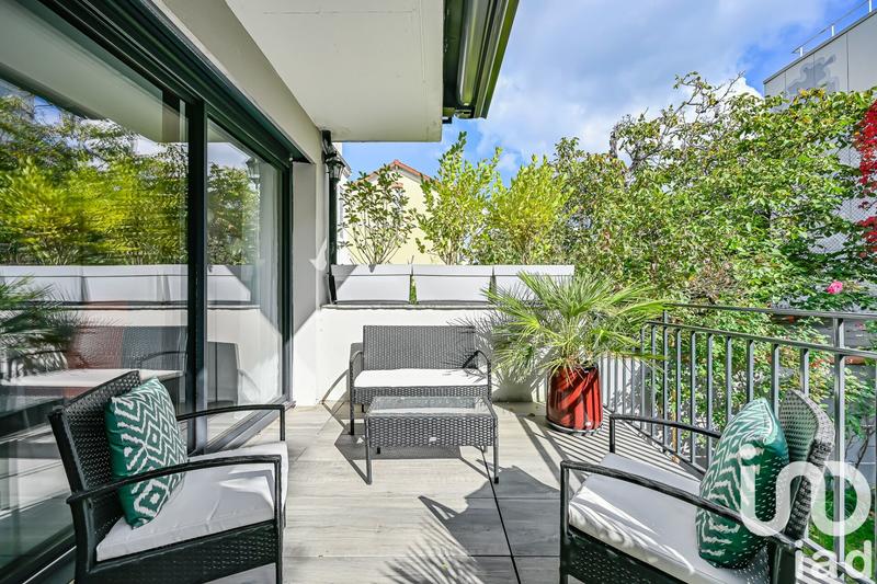 Maison - 162 m² - 8 pièces