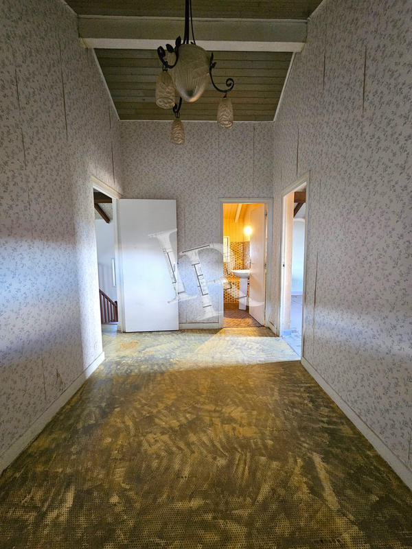 Maison - 145 m² - 5 pièces