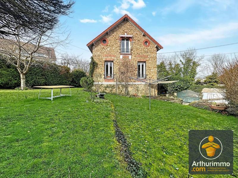 Maison - 92 m² - 5 pièces