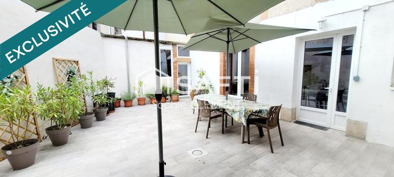 Maison de ville - 257 m² - 6 pièces