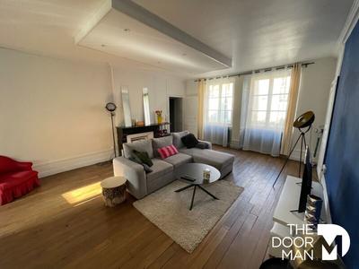 Appartement - 180 m² - 7 pièces