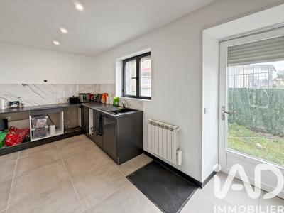 Maison - 95 m² - 5 pièces