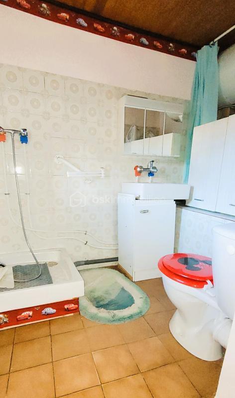 Loft - 105 m² - 6 pièces