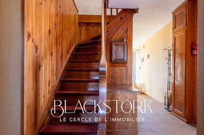 Maison - 161 m² - 7 pièces