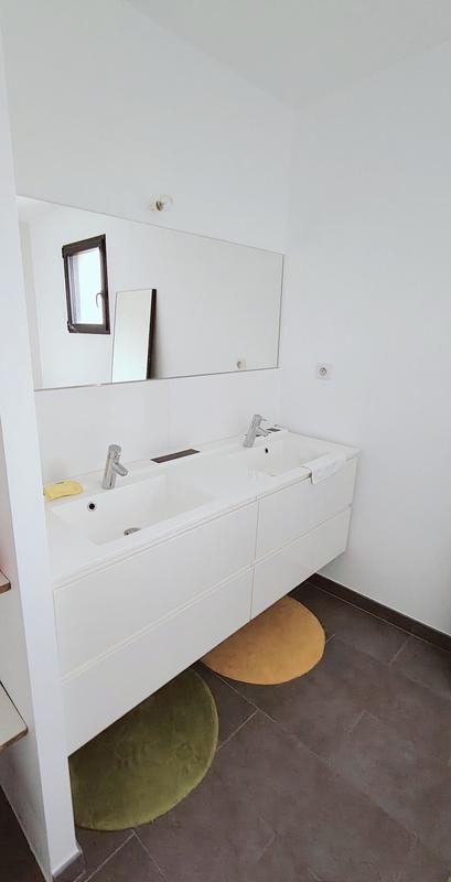 Maison contemporaine - 156 m² - 7 pièces