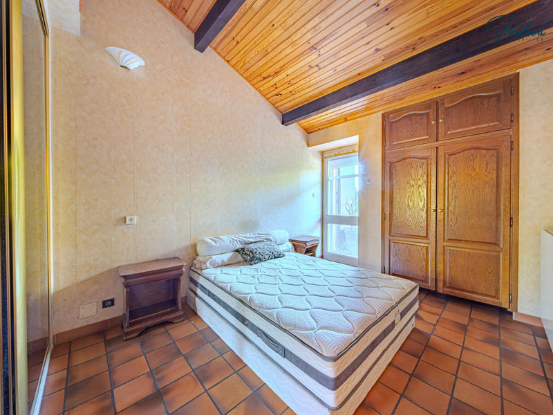 Villa - 111 m² - 5 pièces