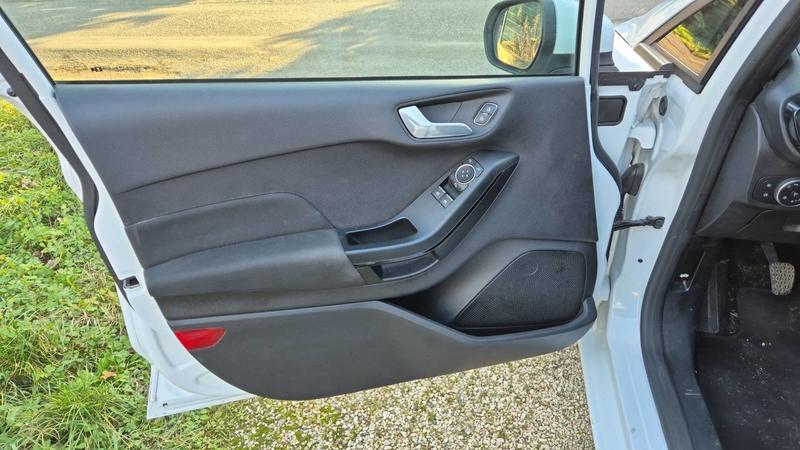 Ford Fiesta VII 1.1 EcoBoost 85 Trend Business - Première main 5 places