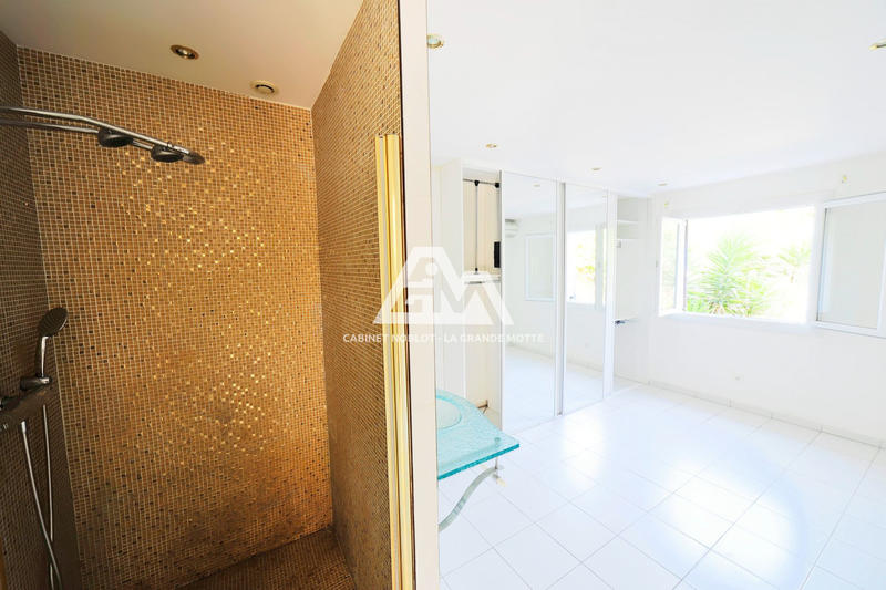 Villa - 142 m² - 6 pièces