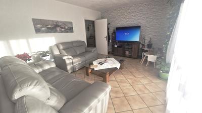 Appartement - 93 m² - 5 pièces