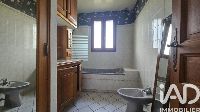 Maison - 167 m² - 7 pièces