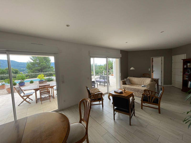 Maison - 128 m² - 4 pièces