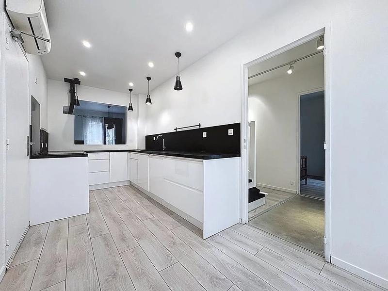 Maison - 120 m² - 6 pièces