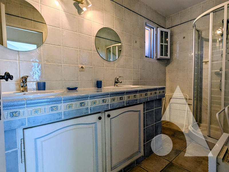 Villa - 142 m² - 5 pièces