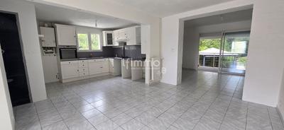 Maison - 75 m² - 4 pièces