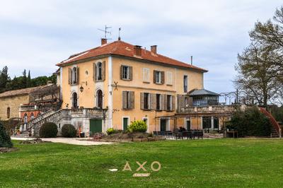 Demeure - 1 020 m² - 33 pièces