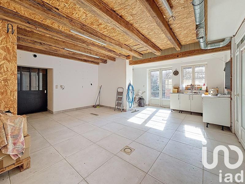 Maison - 207 m² - 7 pièces