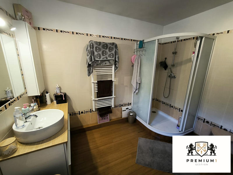 Maison - 130 m² - 5 pièces