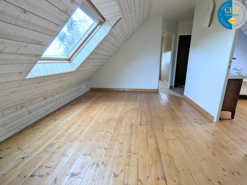 Maison - 132 m² - 7 pièces