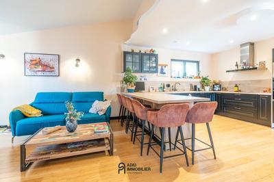 Maison - 316 m² - 6 pièces