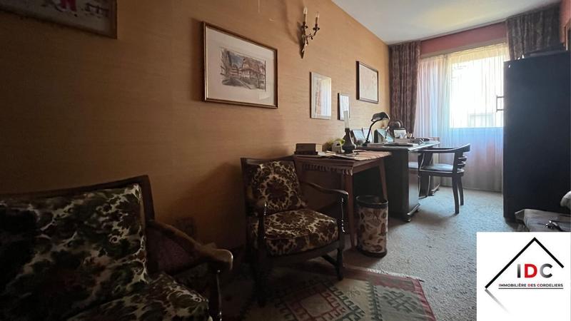 Appartement - 168 m² - 5 pièces