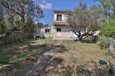 Maison - 96 m² - 3 pièces