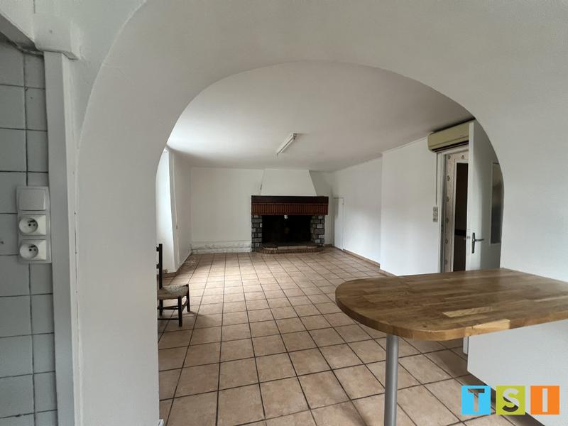 Maison - 102 m² - 6 pièces