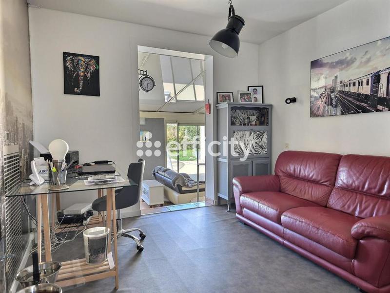 Maison - 145 m² - 6 pièces