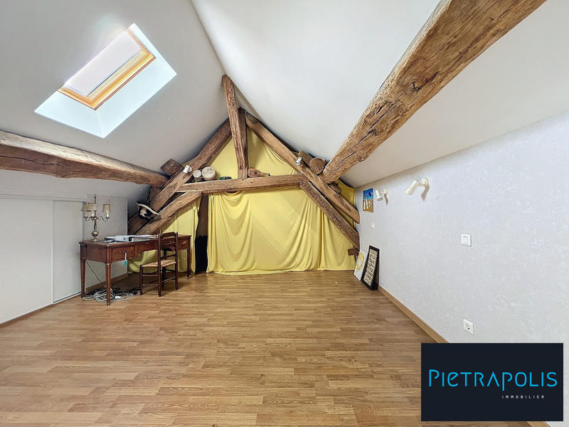 Maison ancienne - 167 m² - 6 pièces