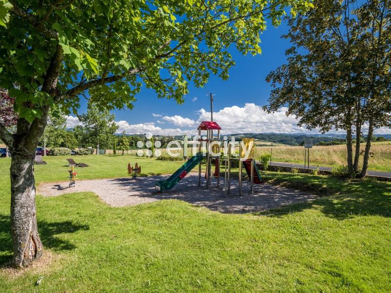 Bureau - 600 m² - 42 pièces