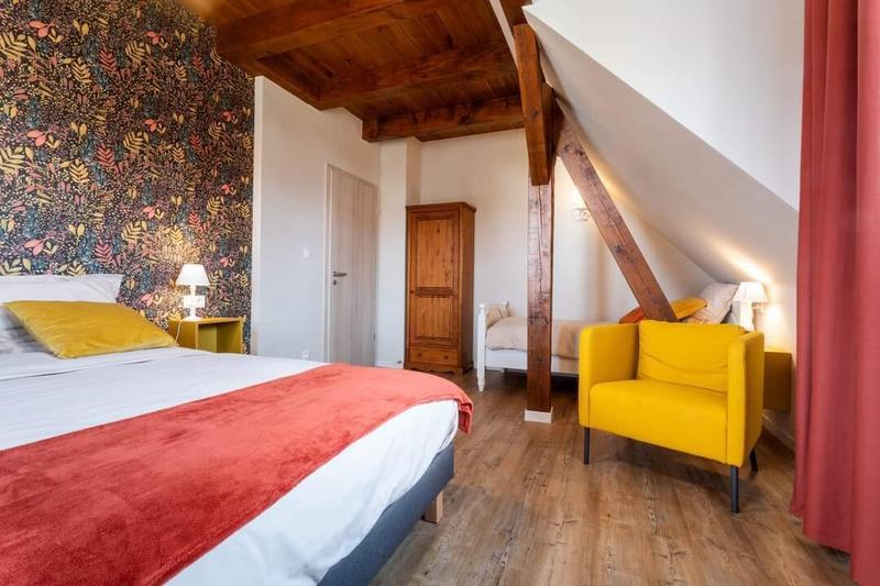 Corps de ferme - 320 m² - 14 pièces