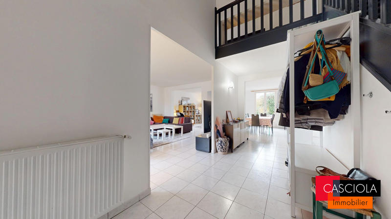 Maison - 166 m² - 7 pièces