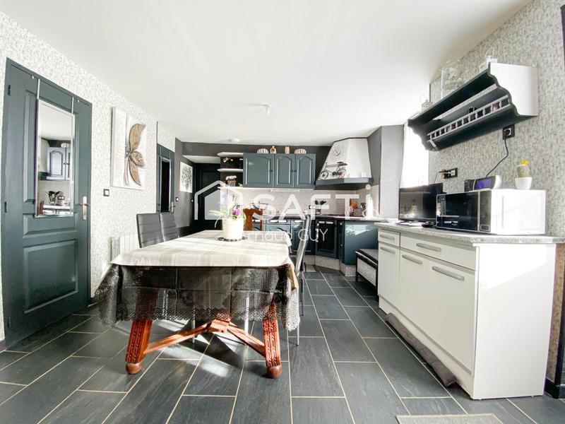 Maison - 80 m² - 4 pièces